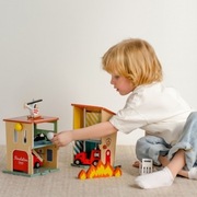 CLASSIC WORLD Drewniana Remiza Strażacka