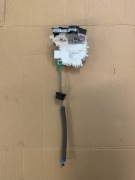 Audi A5 F5 siłownik centralnego zamka 8X0839016