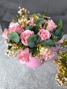 Flowerbox ze sztucznymi kwiatami