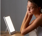 Lampa emitująca światło dzienne Tchibo