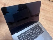Apple MacBook Pro 15“ - i7 3,1GHz 16GB RAM 512GB