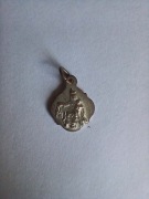 Medalik stary srebrny Matka Boska z dzieciątkiem oraz Jezus