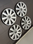 Kołpaki Volkswagen OE 16 cali srebrne 