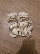 Sandałki dziewczęce rozmiar 32