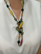 Długie korale kolorowe handmade