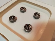 Nowy Oryginalny zestaw nakrętek na wentyle marki Volkswagen