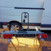 Bagażnik 2 Rowery THULE Turystyczne Bagażnik Uchylny, zamykany na kluczyk