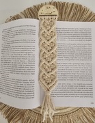 Zakładka do książki makrama