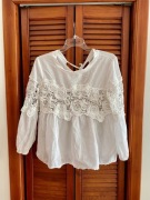 Biała bawełniana bluzka boho koronka