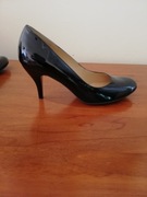 OKAZJA !!! Ryłko Estima szpilki lakierowane 36