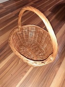 Kosz uniwersalny, prezentowy z wikliny korowanej