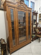 Stylowa biblioteka drewniana 