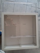 Plastykowe półki zamykane 