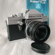 Praktica super TL3 Domiplan  50mm 1:2.8 M42