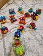 14 pojazdów + 14 figurek SUPER THINGS/ ZINGS