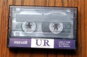 kaseta magnetofonowa Maxell UR 60