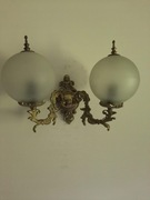 Bardzo piękny kinkiet mosiężny podwójny.