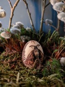 Ręcznie zdobiona drewniana pisanka