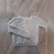 Szary sweter damski włochacz jak nowy 