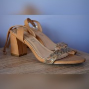 Sandały MONNARI rozm. 39