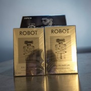 Sprzedam perfumy robot 