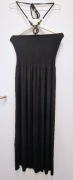 Czarna sukienka maxi 