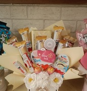 Bukiet box jadalny słodycze komunia prezent