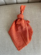 Pomarańczowe serwetki bawełniane na przyjęcie zestaw serwetek wesele