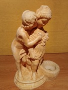 Antyczna rzeźba z alabastru/terakot Para dzieci,, lata 40/60. XX w