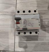 Wyłącznik różnicowoprądowy P 304 4P 25A