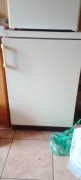 Sprzedam większą lodówkę bez marki w 100% sprawna.