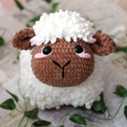 Owca owieczka na szydełku amigurumi zabawka pluszak handmade