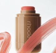 Rhode Pocket Blush kremowy róż do policzków i ust 2w1 SPICY MARG koralowy