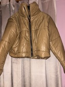 Krótka kurtka w kolorze karmelowym