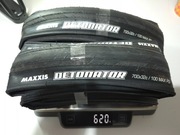 Maxxis DETONATOR 700x32C opony zwijane 2  sztuki