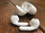 Słuchawki douszne, bezprzewodowe z mikrofonem, Air Pro 6, TWS. Nowe.