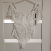 Włoskie białe body koronkowe seksowne  S/M
