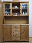 JYSK Kredens kuchenny salonowy witryna