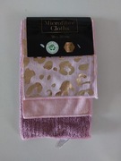 zestaw 3 ściereczek z mikrofibry o wymiarach 30 x 30 cm. 