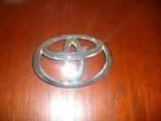 sprzedam znaczek toyoty przód E16 lift