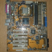 ASUS P4S-X + Celeron 2.20GHZ/128/400 PGA478, DDR1, AGP 8X Retro