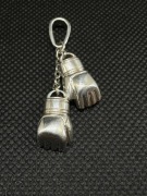 Srebrny wisiorek rękawice bokserskie MMA UFC 925 Ręcznie wykonany