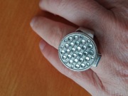 Zegarek pierścionek na baterie z cyrkoniami