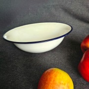 Miska emaliowana PRL, Światowit. Warszawa