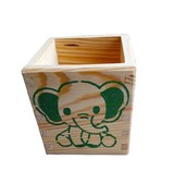 Drewniany przybornik na biurko z ręcznie malowanym motywem zwierzątka