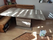 Duży solidny stół kuchenny z Agaty