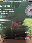 Siewnik rozrzutnik akumulatorowy Parkside