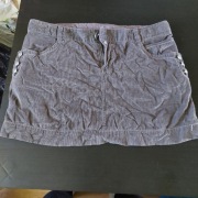 Spódniczka mini dla dziewczynki. 