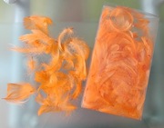 Piórka ozdobne pomarańczowe rękodzieła wielkanoc ślub wesele przyjęcia