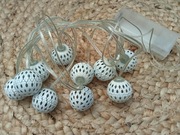 GIRLANDA LED BOMBKI BIAŁE AŻUR 10 lampek łańcuch METALOWE ciepły biały